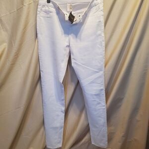 Francesca's White Cotton Skinny Leg Jean